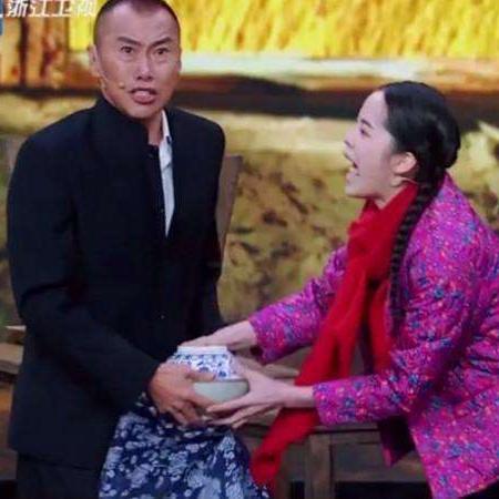 “老中医”退赛真相曝光,赛事组回应揭示求生新高度 “老中医”退赛真相曝光,赛事组回应揭示求生新高度