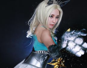 超英COS女神金耀光，揭秘派遣中心新风采