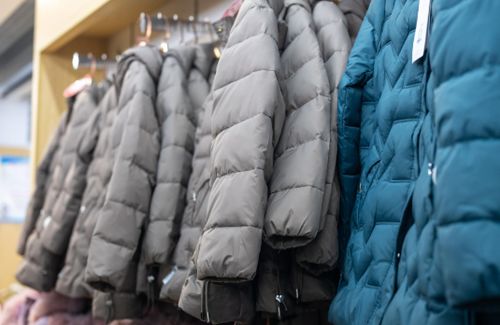 羽绒服内幕：430元进价，597元售价，揭秘高毛利秘密！