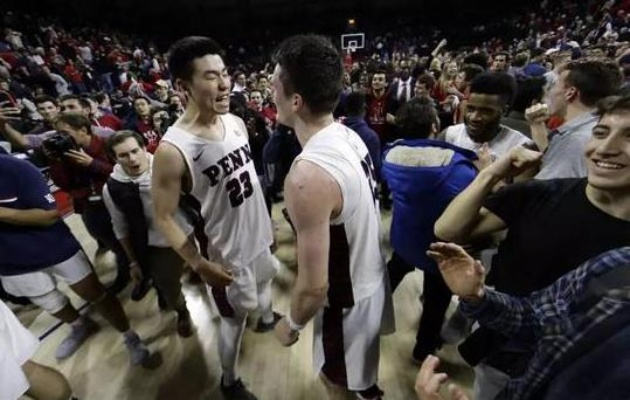 美国大学生球员离世年仅20岁，R.I.P.肘击悲剧引发关注