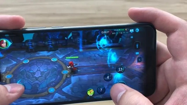 华为Mate 80 Pro实测：120帧畅玩《王者荣耀》极致画质新体验