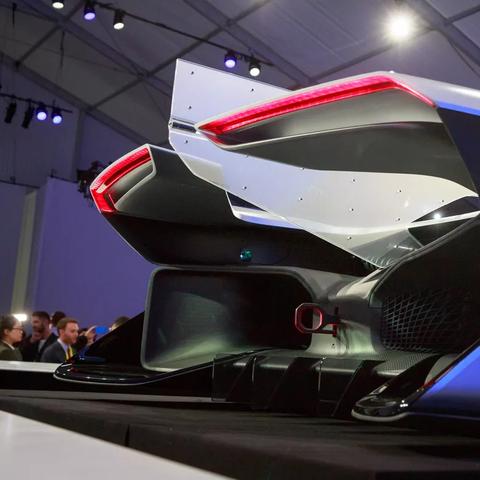 贾跃亭法拉第未来：五年冲刺40-50万台销量，共创智能出行新纪元