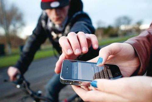 罗永浩坚守手机圈，却挡不住消费者偏爱劣质机