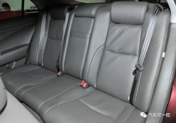 玛莎拉蒂惊降！86万车主心碎：豪车变骨折价，保值新低