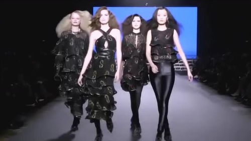 《胜利女神》时装盛宴：揭秘新潮流风尚