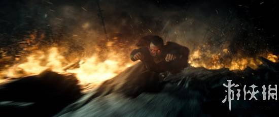 蝙蝠侠大战超人加长版藏了多少玩家没发现的暗黑细节？