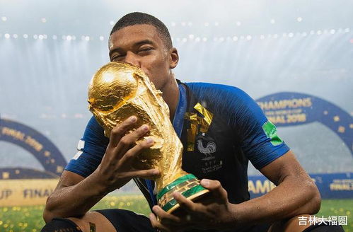 姆巴佩将与法国总统共进晚餐？游戏玩家该看懂这背后的「跨界隐藏任务」