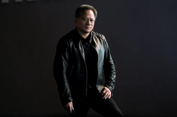 亿万身家黄仁勋揭秘：每周七日工作，求生欲成就非凡事业