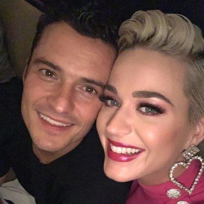 水果姐恋情首曝光,与特鲁多甜蜜自拍秀恩爱 水果姐恋情首曝光,与特鲁多甜蜜自拍秀恩爱