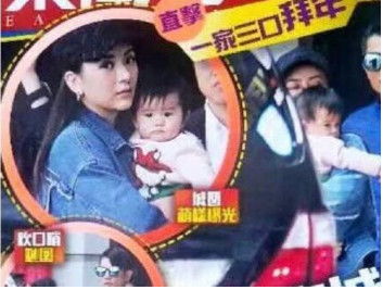 贾静雯晒幼儿园毕业照引回忆杀？游戏里那些藏在细节里的童年共鸣你get到了吗