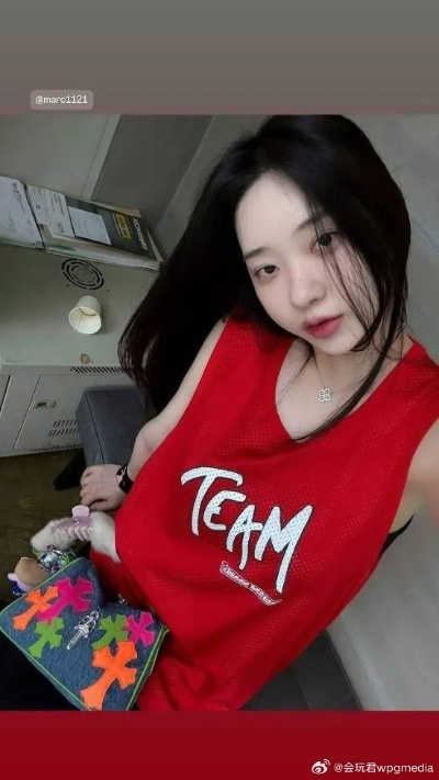 剑星申才恩浴后绝美照，体态轻盈新风尚