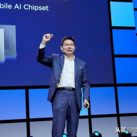 小米YU7销量飙升,跻身汽车销量前十强,创新力再获认可 小米YU7销量飙升,跻身汽车销量前十强,创新力再获认可