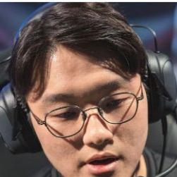 S7赛季奖励值不值得冲?隐藏福利、肝度实测与必拿道具全曝光 S7赛季奖励值不值得冲?隐藏福利、肝度实测与必拿道具全曝光