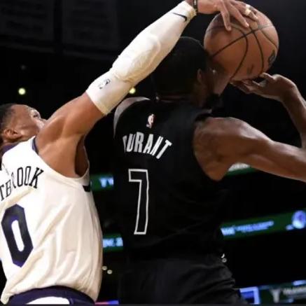 TGA争议事件:聚焦“Girls Make Games”奖,女性力量闪耀游戏界 TGA争议事件:聚焦“Girls Make Games”奖,女性力量闪耀游戏界