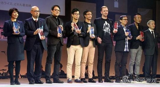 《羊蹄山之魂》TGA颗粒无收!前PS总裁晒主演合照,揭秘游戏幕后新价值 《羊蹄山之魂》TGA颗粒无收!前PS总裁晒主演合照,揭秘游戏幕后新价值