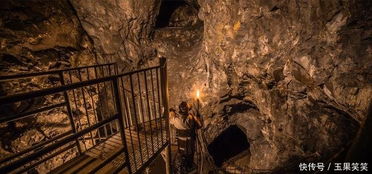 探秘地下640米：揭秘神秘巨型建筑之谜