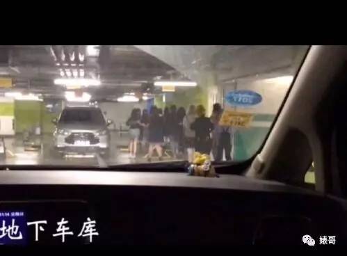 《沉浸式安检体验》怪物集结!《机场安检模拟器》2026年震撼发售,创新体验先行! 《沉浸式安检体验》怪物集结!《机场安检模拟器》2026年震撼发售,创新体验先行!