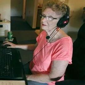 互动影游《美女拍摄中》Steam首发,体验网红博主幕后60元独家揭秘 互动影游《美女拍摄中》Steam首发,体验网红博主幕后60元独家揭秘