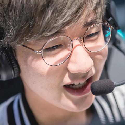 首度引入“中援”强援!前RNG中单加盟Gen.G,实力升级! 首度引入“中援”强援!前RNG中单加盟Gen.G,实力升级!