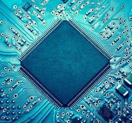 显卡新霸主50系崛起，Win10系统稳如磐石！