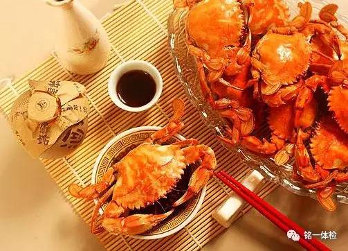餐厅惊现毒螃蟹！专家提醒：爱洁蟹不可食，警惕健康风险