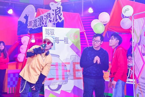 田曦薇vivo店长日，人潮涌动见证明星魅力