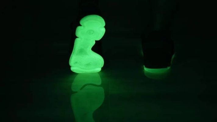 夜光套到底藏着多少暗线?我用3个月实测揭开它的隐藏机制与实战天花板 夜光套到底藏着多少暗线?我用3个月实测揭开它的隐藏机制与实战天花板