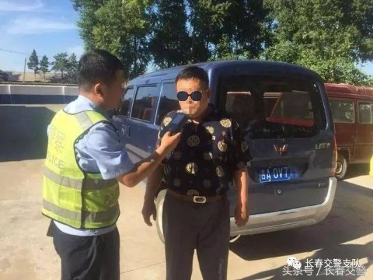 五菱宏光载11人考驾照,驾照被查当场吊销惊曝新规 五菱宏光载11人考驾照,驾照被查当场吊销惊曝新规