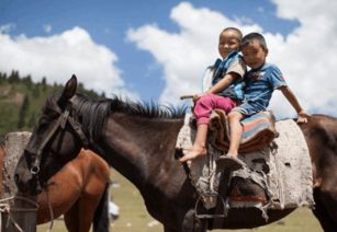 女神草原风情，游牧限定皮服全新亮相抖音蒂法一哥再掀热潮