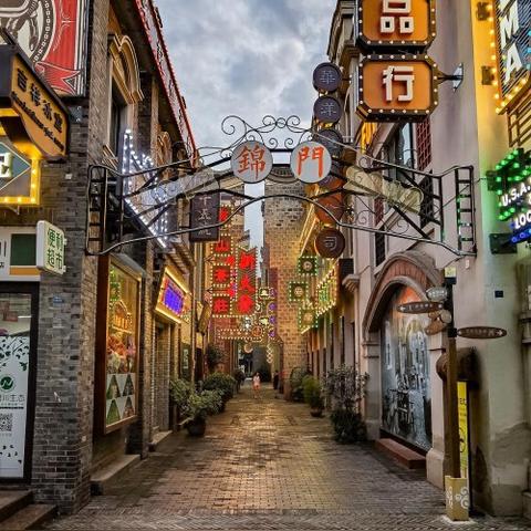 2025年还在找好玩网游？这5款冷门神作把沉浸式快乐玩明白了