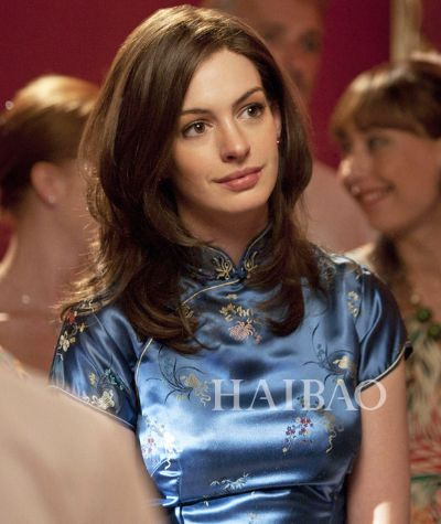 安妮海瑟薇诺兰三部曲造型大揭秘，最爱哪款时尚风？