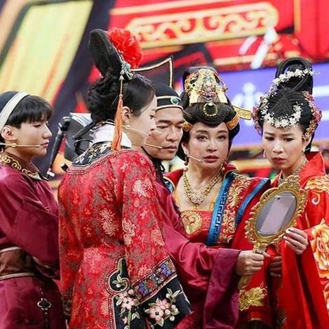 女子一天连杀两前夫被捕，质问警察：究竟哪个？惊现新价值观