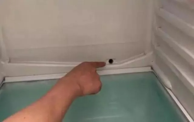 冰冻奇术再现:哈尔滨男子手搓0能耗冰箱,节能环保新典范 冰冻奇术再现:哈尔滨男子手搓0能耗冰箱,节能环保新典范