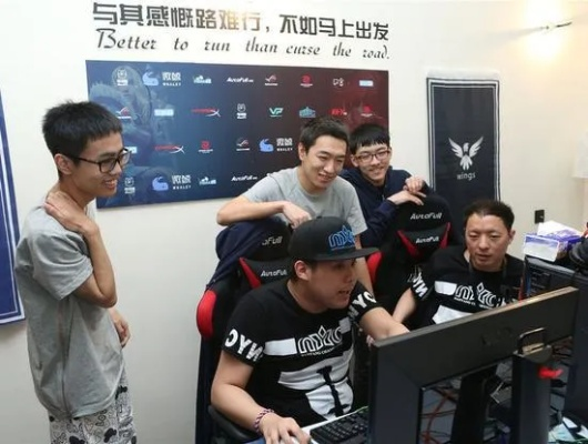 最强战队凭什么碾压全局?职业选手拆解3个藏在细节里的制胜密码 最强战队凭什么碾压全局?职业选手拆解3个藏在细节里的制胜密码