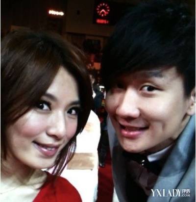 林俊杰女友年龄揭秘:21岁界线,优雅生活新风尚 林俊杰女友年龄揭秘:21岁界线,优雅生活新风尚