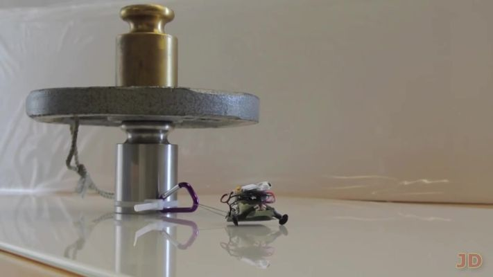 全球最小自主机器人诞生:盐粒大小,仅需一美分打造! 全球最小自主机器人诞生:盐粒大小,仅需一美分打造!