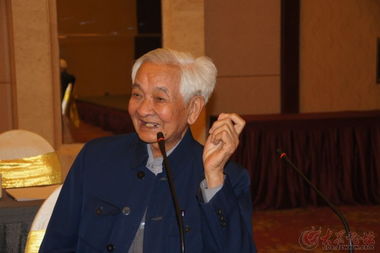 霍普金斯戒酒50载庆生，88岁风采依旧展新姿