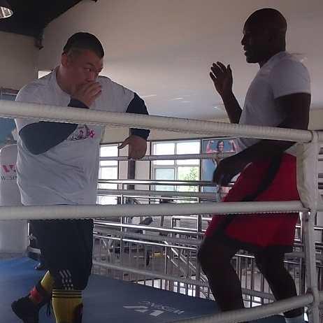 霍利菲尔德在格斗游戏里到底有多bug？老玩家用3局实战拆穿铁拳神话