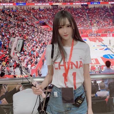 日本COS女神惊艳亮相，揭秘美颜新风尚