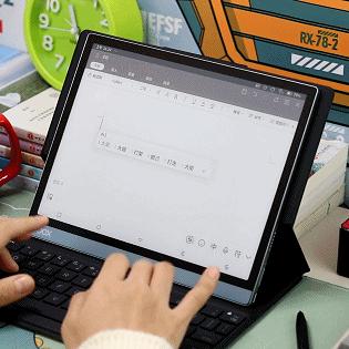 游戏党必看，笔记本键盘到底怎么选？从LOL走A到原神连招的实战检验