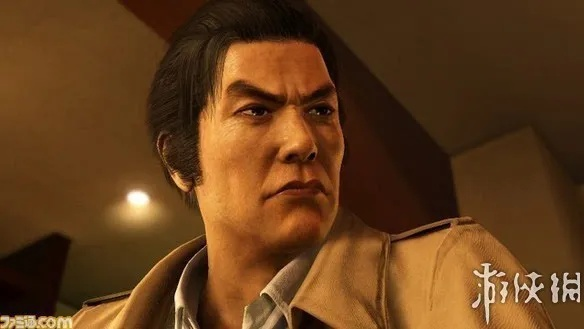 《如龙极3》中文配音揭秘:碇新平角色魅力全解析 《如龙极3》中文配音揭秘:碇新平角色魅力全解析