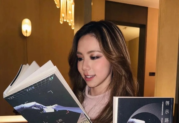 邓紫棋作品小说入围真相揭晓,网传误读引关注 邓紫棋作品小说入围真相揭晓,网传误读引关注