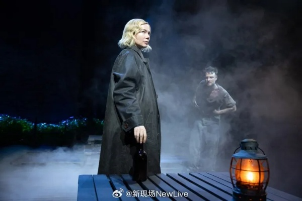 《寂静岭F》女主父母演员直播首秀，揭秘潮流新玩法！