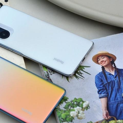 米粉集体崩溃！揭秘“反米”博主神操作，取消后回应引热议