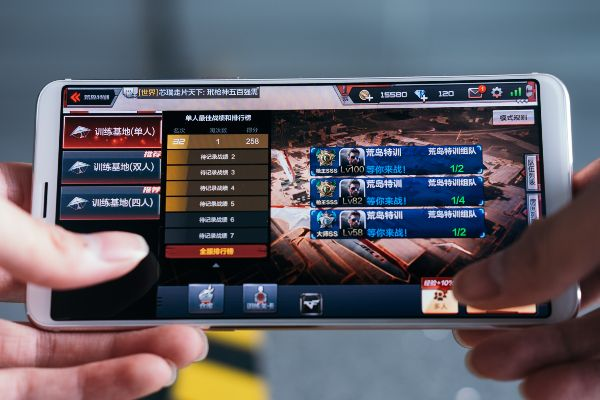 安卓玩家必看，为什么你装的游戏总比别人卡？2026年实测解决法藏在这3个细节里