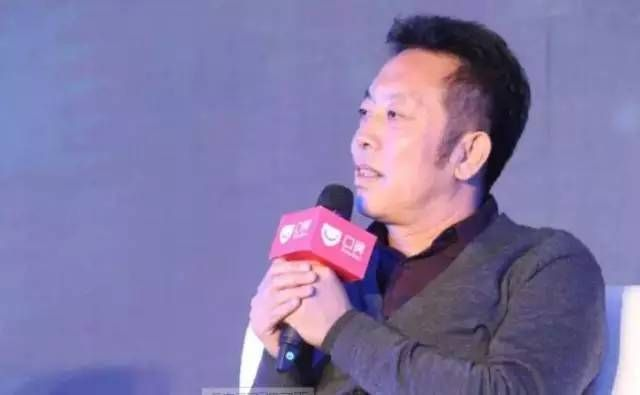 贾国龙打造舒适宿舍：品牌枕头升级员工好梦