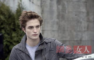 《暮光之城》重焕新生:小K改编打造全新青春传奇 《暮光之城》重焕新生:小K改编打造全新青春传奇