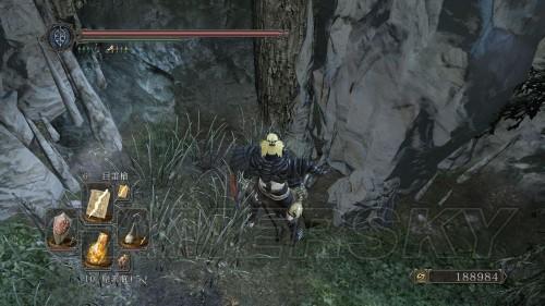 黑暗荣耀里的蛇是真蛇？藏在恐惧叙事里的游戏设计暗线