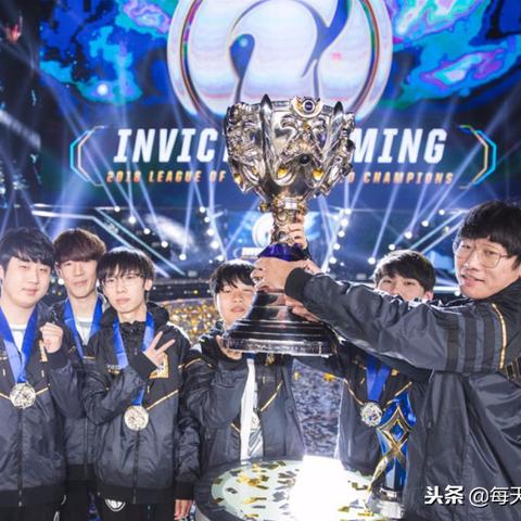 RNG致歉事件炸穿玩家圈,我们到底在等怎样的回应? RNG致歉事件炸穿玩家圈,我们到底在等怎样的回应?