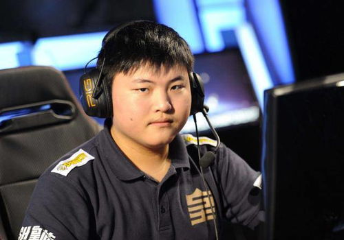 Uzi狂小狗现状，退役3年为何仍统治LOL玩家讨论？